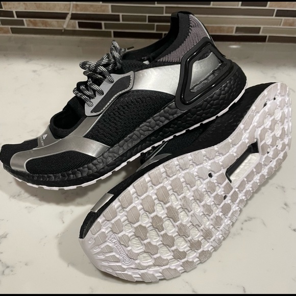 UltraBoost Primeblue Running Shoe ADIDAS BY STELLA MCCARTNEY NWOT - Picture 12 of 15